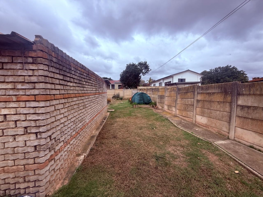 3 Bedroom Property for Sale in Bothasrus Eastern Cape